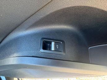 AUDI Q5 2.0 TDI S line SUV 5dr Diesel S Tronic quattro Euro 6 (s/s) (190