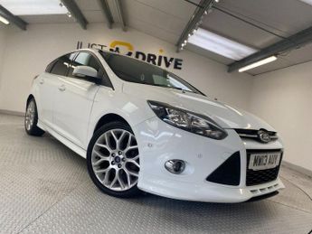 FORD FOCUS 1.6 TDCi Zetec S Hatchback 5dr Diesel Manual Euro 5 (s/s) (115 p