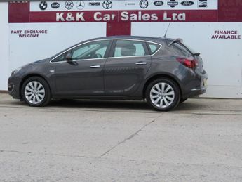 VAUXHALL ASTRA 2.0 CDTi Elite Hatchback 5dr Diesel Auto Euro 5 (165 ps)