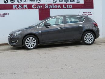 VAUXHALL ASTRA 2.0 CDTi Elite Hatchback 5dr Diesel Auto Euro 5 (165 ps)