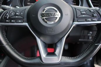 NISSAN QASHQAI 1.5 dCi N-Connecta SUV 5dr Diesel Manual Euro 6 (s/s) (110 ps)