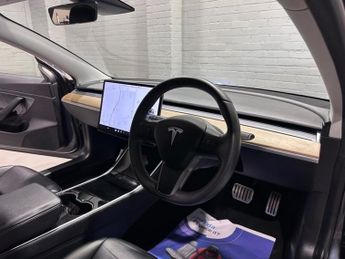 TESLA Model 3 (Dual Motor) Performance Saloon 4dr Electric Auto 4WDE (Performa