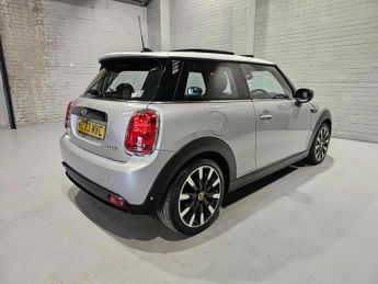 MINI Electric Hatch Cooper SE 32.6kWh Level 3 Hatchback 3dr Electric Auto (184 ps)