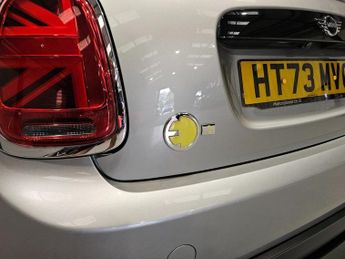 MINI Electric Hatch Cooper SE 32.6kWh Level 3 Hatchback 3dr Electric Auto (184 ps)