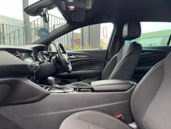 VAUXHALL INSIGNIA 2.0 Turbo D BlueInjection SRi VX Line Nav Sports Tourer 5dr Dies