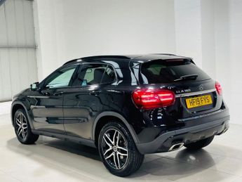 MERCEDES-BENZ GLA 1.6 GLA180 Urban Edition SUV 5dr Petrol Manual Euro 6 (s/s) (122