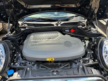 MINI Electric Hatch Cooper SE 32.6kWh Level 2 Hatchback 3dr Electric Auto (184 ps)