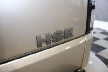 LAND ROVER DISCOVERY 4 3.0 SD V6 HSE SUV 5dr Diesel Auto 4WD Euro 6 (s/s) (256 bhp)