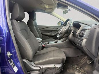 NISSAN QASHQAI 1.3 DIG-T MHEV Acenta Premium SUV 5dr Petrol Hybrid XTRON Euro 6