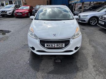 Peugeot 208 1.2 VTi Access+ Hatchback 5dr Petrol Manual Euro 5 (82 ps)