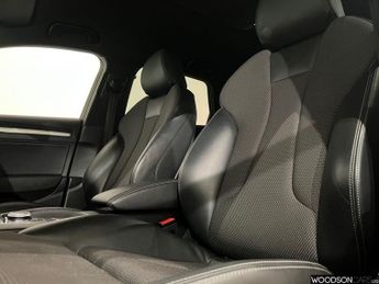 AUDI A3 1.0 TFSI 30 Black Edition Sportback 5dr Petrol S Tronic Euro 6 (