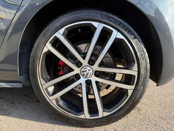 VOLKSWAGEN GOLF 2.0 TDI BlueMotion Tech GTD Hatchback 5dr Diesel DSG Euro 6 (s/s