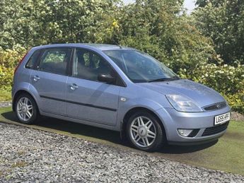 FORD FIESTA 1.6 Ghia Hatchback 5dr Petrol Automatic (176 g/km, 99 bhp)