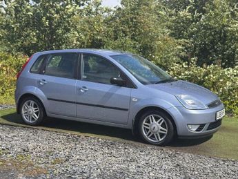 FORD FIESTA 1.6 Ghia Hatchback 5dr Petrol Automatic (176 g/km, 99 bhp)