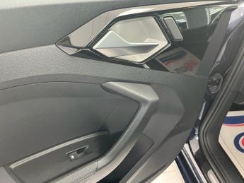 AUDI A1 1.0 TFSI 30 Sport Sportback 5dr Petrol Manual Euro 6 (s/s) (116