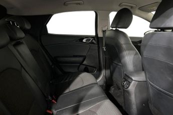 KIA XCEED 1.4 T-GDi 3 SUV 5dr Petrol DCT Euro 6 (s/s) (138 bhp) Touchscree