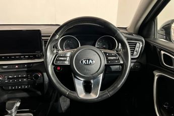 KIA XCEED 1.4 T-GDi 3 SUV 5dr Petrol DCT Euro 6 (s/s) (138 bhp) Touchscree