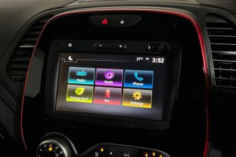 RENAULT CAPTUR 1.3 TCe ENERGY S Edition SUV 5dr Petrol EDC Euro 6 (s/s) (150 ps