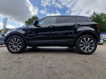 LAND ROVER RANGE ROVER EVOQUE 2.0 TD4 SE Tech SUV 5dr Diesel Auto 4WD Euro 6 (s/s) (180 ps)