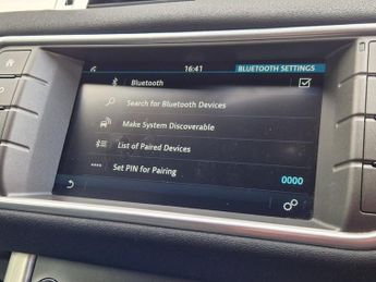 LAND ROVER RANGE ROVER EVOQUE 2.0 TD4 SE Tech SUV 5dr Diesel Auto 4WD Euro 6 (s/s) (180 ps)