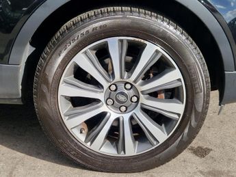 LAND ROVER RANGE ROVER EVOQUE 2.0 TD4 SE Tech SUV 5dr Diesel Auto 4WD Euro 6 (s/s) (180 ps)