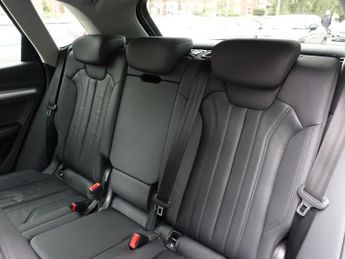 AUDI Q5 2.0 TDI 40 Sport SUV 5dr Diesel S Tronic quattro Euro 6 (s/s) (2