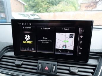 AUDI Q5 2.0 TDI 40 Sport SUV 5dr Diesel S Tronic quattro Euro 6 (s/s) (2