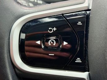 VOLVO XC90 2.0 D5 PowerPulse Inscription SUV 5dr Diesel Auto 4WD Euro 6 (s/