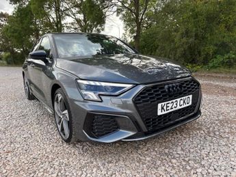 Audi A3 1.5 TFSI 35 Black Edition Sportback 5dr Petrol S Tronic Euro 6 (