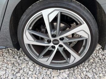 AUDI A3 1.5 TFSI 35 Black Edition Sportback 5dr Petrol S Tronic Euro 6 (
