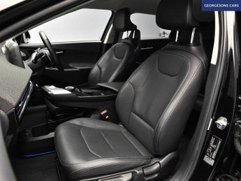 KIA EV6 77.4kWh Air Hatchback 5dr Electric Auto (225 bhp)