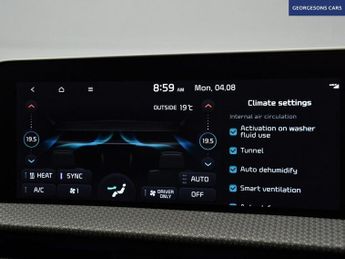 KIA EV6 77.4kWh Air Hatchback 5dr Electric Auto (225 bhp)