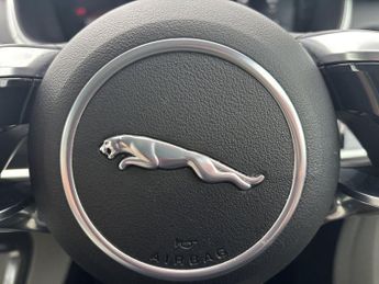 JAGUAR I-PACE 400 90kWh SE SUV 5dr Electric Auto 4WD (400 ps)