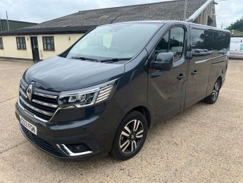 RENAULT TRAFIC 2.0 dCi Blue LL30 Sport+ Panel Van 5dr Diesel EDC L2 H1 Euro 6 (
