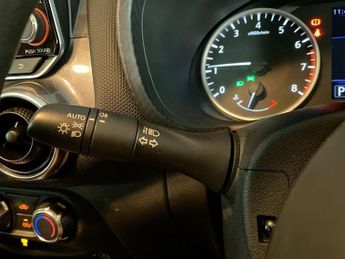 NISSAN JUKE 1.0 DIG-T Acenta SUV 5dr Petrol DCT Auto Euro 6 (s/s) (114 ps)