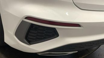 AUDI A3 1.0 TFSI 30 S line Sportback 5dr Petrol S Tronic Euro 6 (s/s) (1