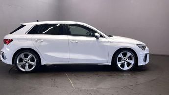 AUDI A3 1.0 TFSI 30 S line Sportback 5dr Petrol S Tronic Euro 6 (s/s) (1