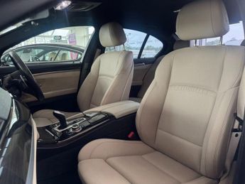 BMW 5 SERIES 3.0 535d M Sport Saloon 4dr Diesel Auto Euro 6 (s/s) (313 ps)
