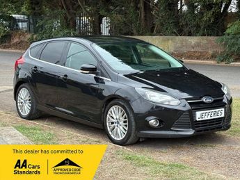 Ford Focus 1.6 Zetec Hatchback 5dr Petrol Manual Euro 5 (105 ps)