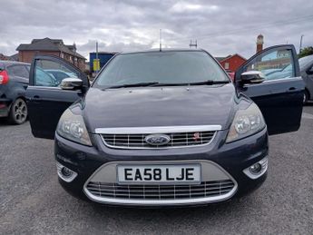 FORD FOCUS 1.6 Zetec Hatchback 5dr Petrol Automatic (184 g/km, 99 bhp)