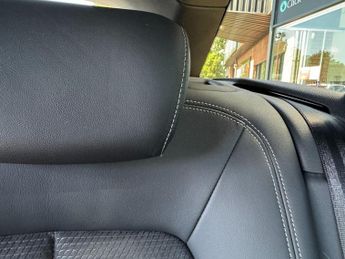 AUDI A6 AVANT 2.0 TDI 40 Black Edition Estate 5dr Diesel S Tronic quattro Euro