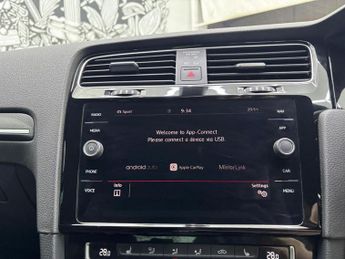 VOLKSWAGEN GOLF 2.0 TSI GPF GTI Performance Hatchback 5dr Petrol DSG Euro 6 (s/s