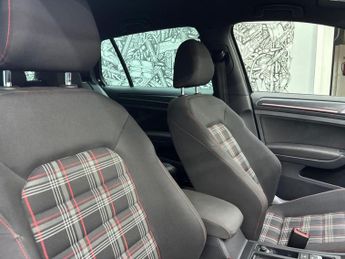 VOLKSWAGEN GOLF 2.0 TSI GPF GTI Performance Hatchback 5dr Petrol DSG Euro 6 (s/s