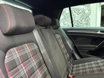 VOLKSWAGEN GOLF 2.0 TSI GPF GTI Performance Hatchback 5dr Petrol DSG Euro 6 (s/s