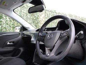 VAUXHALL Corsa Electric 50kWh Elite Premium Hatchback 5dr Electric Auto (136 ps)