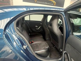 MERCEDES-BENZ A-CLASS 1.3 A180 AMG Line (Executive) Hatchback 5dr Petrol 7G-DCT Euro 6