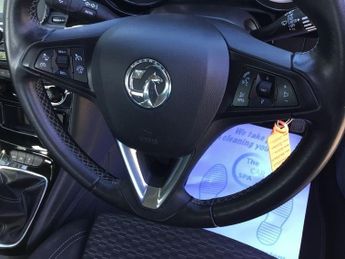 VAUXHALL ASTRA 1.4i Turbo SRi Hatchback 5dr Petrol Manual Euro 6 (150 ps)