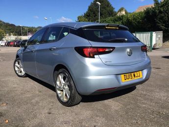 VAUXHALL ASTRA 1.4i Turbo SRi Hatchback 5dr Petrol Manual Euro 6 (150 ps)