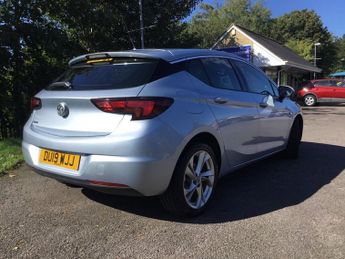 VAUXHALL ASTRA 1.4i Turbo SRi Hatchback 5dr Petrol Manual Euro 6 (150 ps)