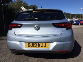 VAUXHALL ASTRA 1.4i Turbo SRi Hatchback 5dr Petrol Manual Euro 6 (150 ps)